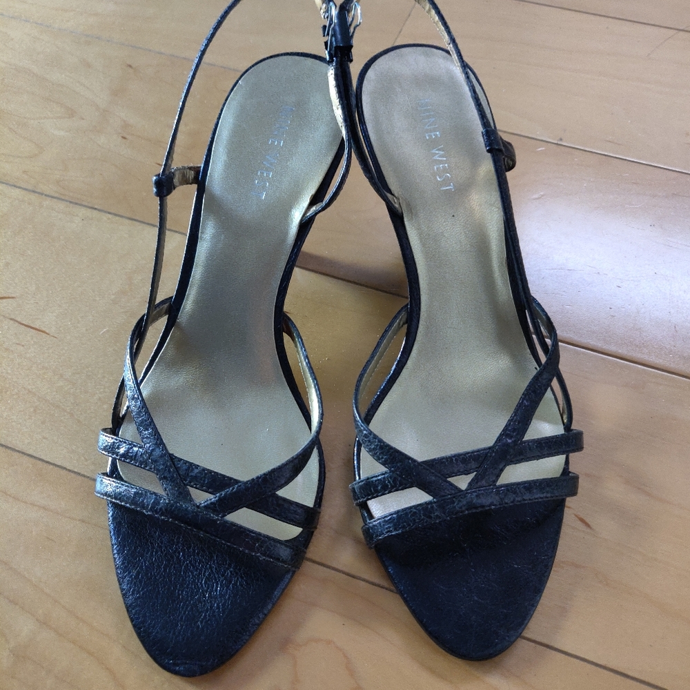 Nine West black open toes heels (size 7)